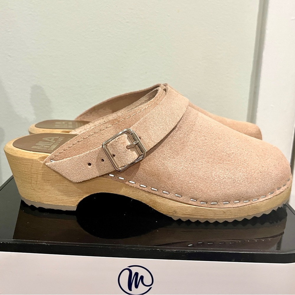 MIA Blush Pink Leather Clog Mules with Wood Heel - Picture 5 of 16